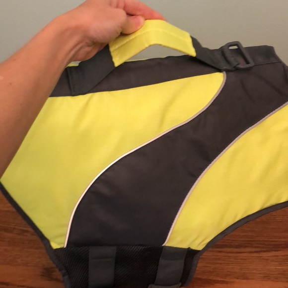 Good2Go Dog Deluxe Floatation Vest XLarge 75-110lb - Picture 3 of 5